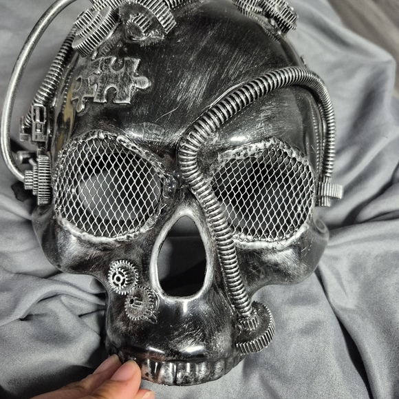Skeleton Mask - Picture 3 of 3